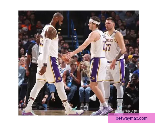 詹姆斯伤情成疑湖人对阵骑士或冲击历史胜场纪录